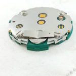 Changement de pile chronomètre vintage HEUER Leonidas microsplit ref.1000 à 1020 suisse --- compartiment avec nouvelle pile --- ikonicstopwatch.com
